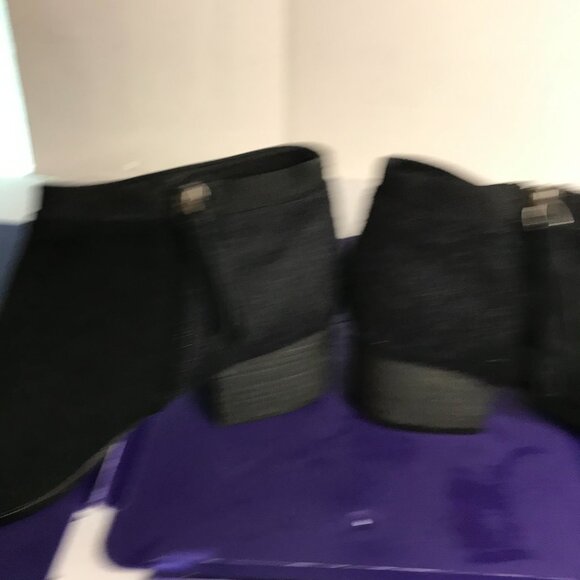 TOMS DESERT WOMENS ANKLE BOOTS SUEDE SIZE 9.5 - Picture 2 of 8